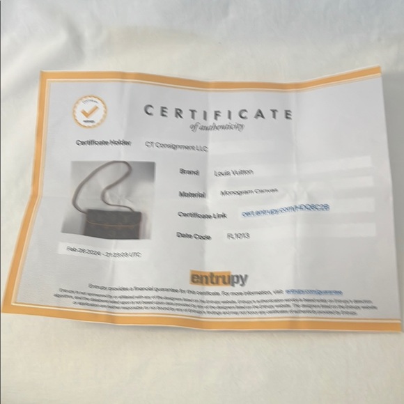 Louis Vuitton Monogram Crossbody Bag - Picture 10 of 10